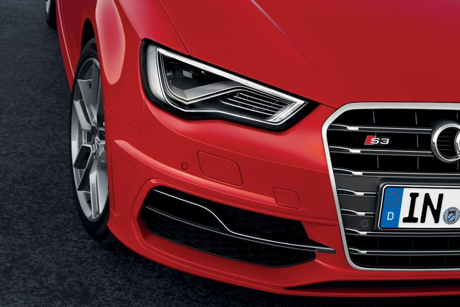 Детали экстерьера Audi S3 (8V) 2013 года  (WW) (фото 15 из 101)